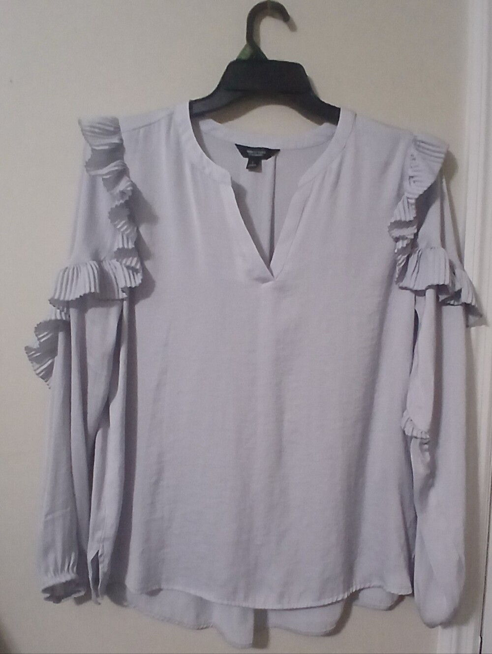 Vera Wang Light Gray Ruffle-Trim Blouse